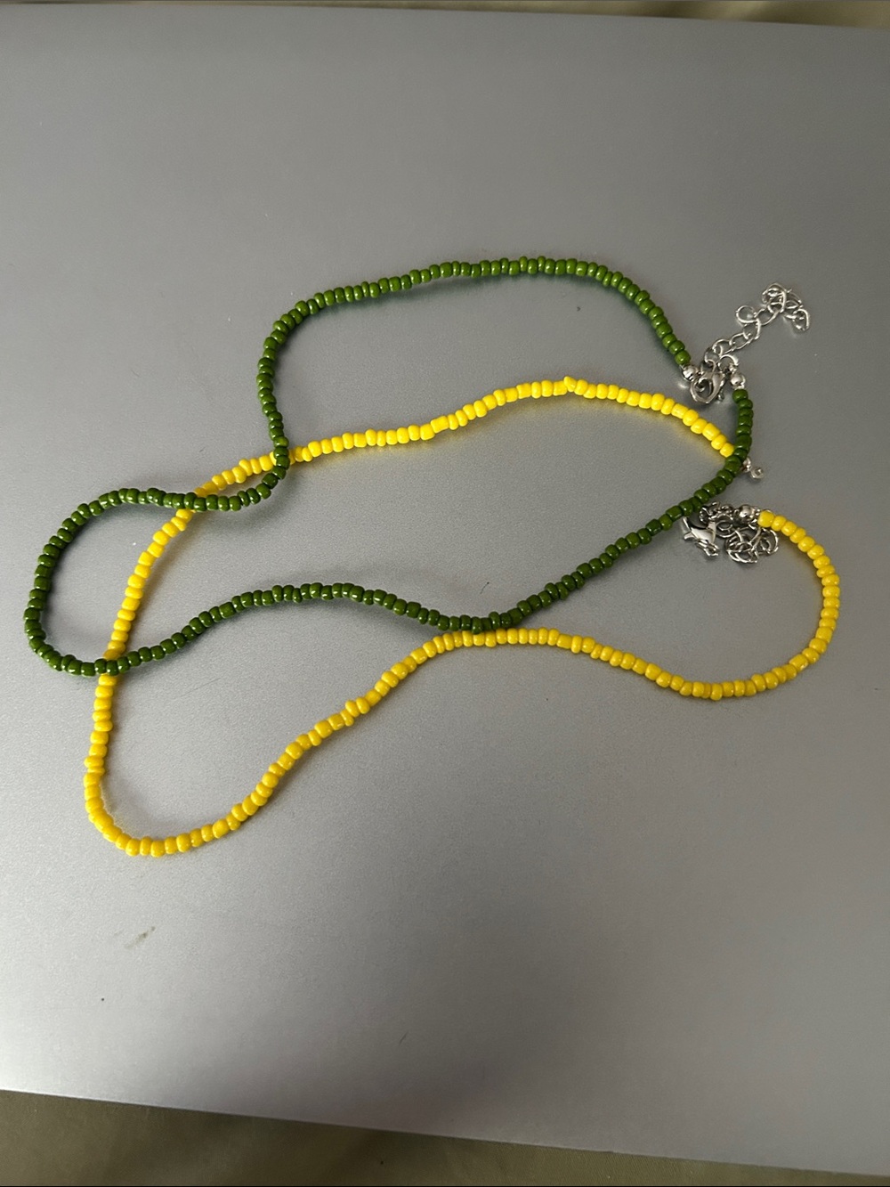 Seed bead